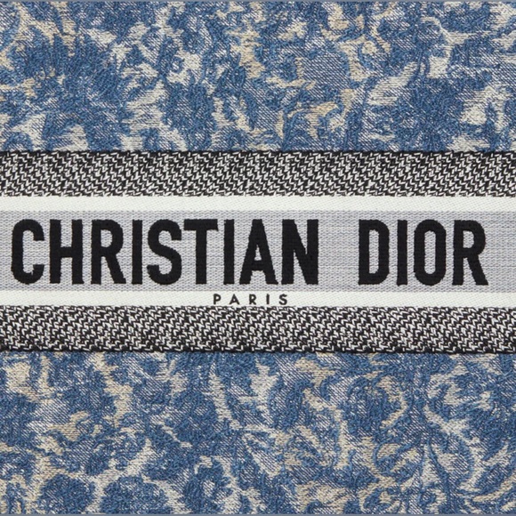 DIOR Large Book Tote - Picture 8 of 9